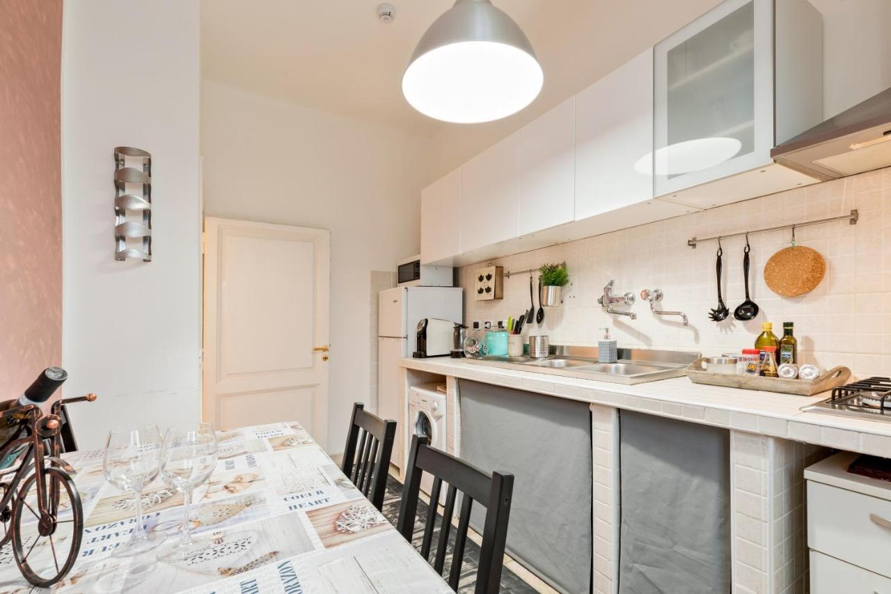 Urbana Apartment Colosseum ローマ エクステリア 写真